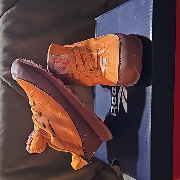 Toddler Reebok - Animal Observatory Edition - Picture 1 of 7